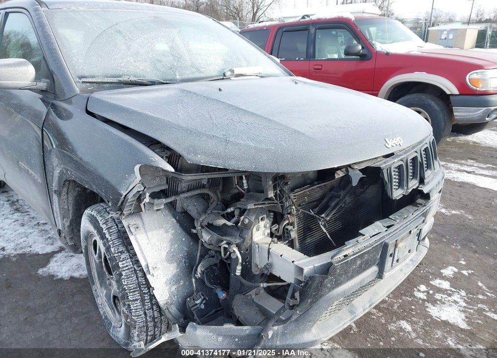 2019 JEEP COMPASS SPORT FWD VIN: 3C4NJCABXKT615150