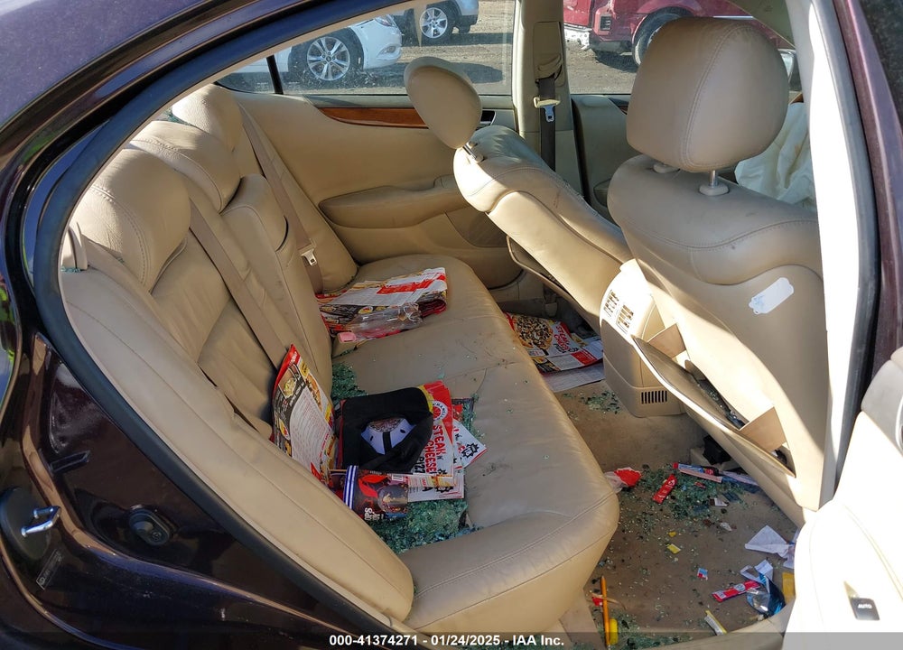2005 LEXUS ES 330 VIN: JTHBA30GX55132230