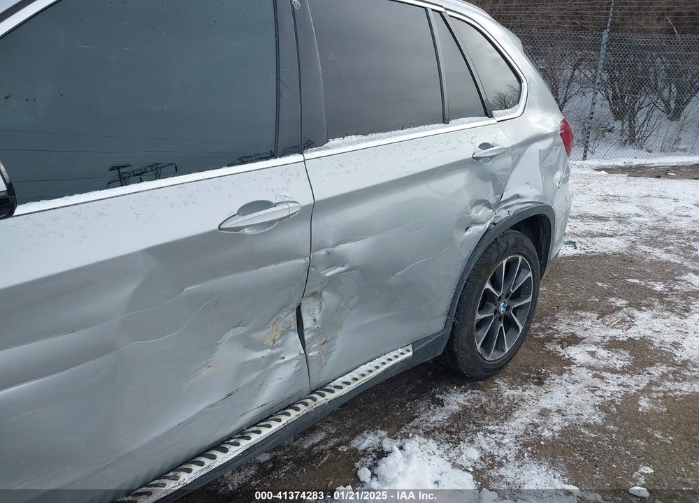 2017 BMW X5 XDRIVE35I VIN: 5UXKR0C30H0X77647