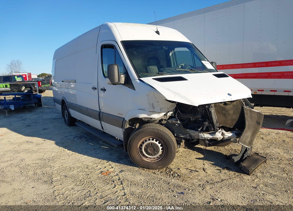 2014 MERCEDES-BENZ SPRINTER 2500 HIGH ROOF VIN: WD3PE8CC1E5832617