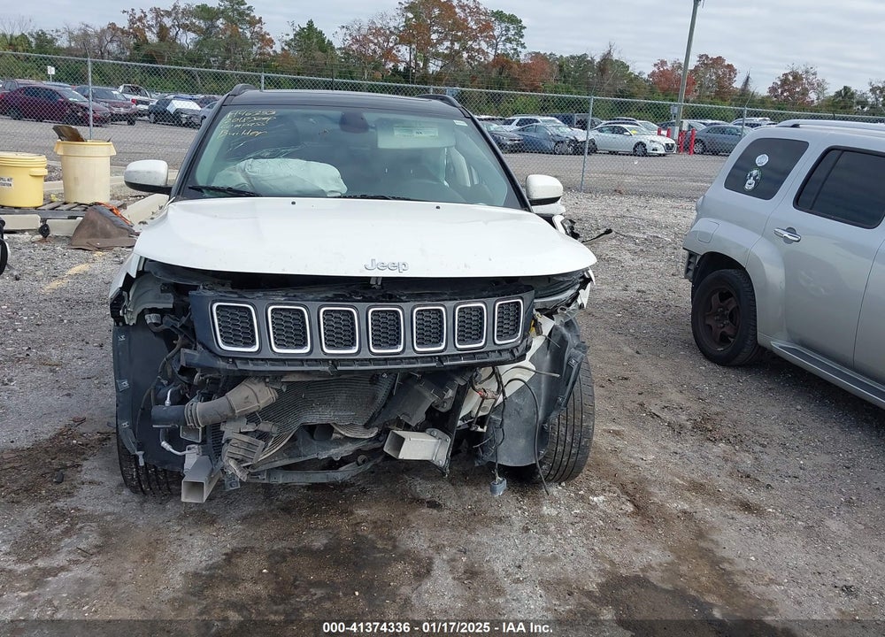 2018 JEEP COMPASS LATITUDE FWD VIN: 3C4NJCBB5JT240748
