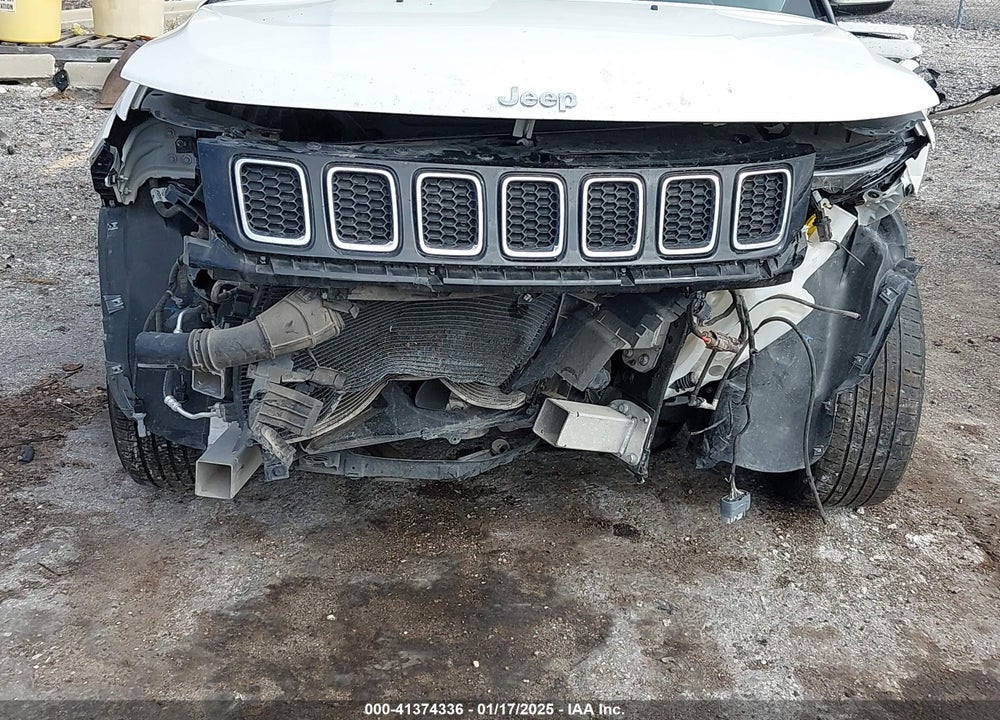 2018 JEEP COMPASS LATITUDE FWD VIN: 3C4NJCBB5JT240748