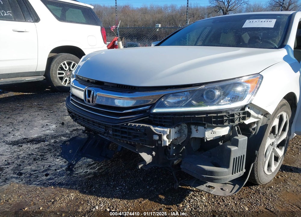 2016 HONDA ACCORD EX-L V-6 VIN: 1HGCR3F08GA000569