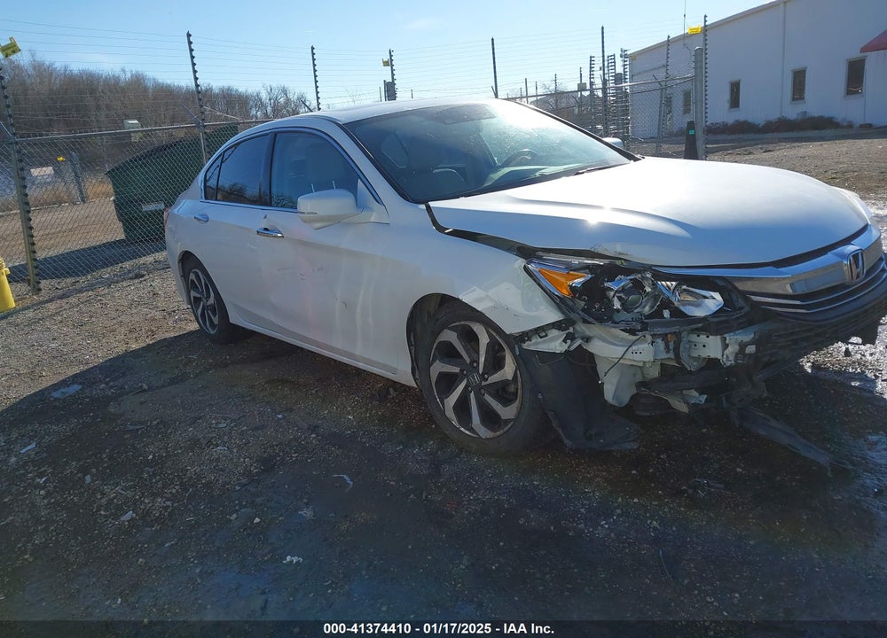 2016 HONDA ACCORD EX-L V-6 VIN: 1HGCR3F08GA000569