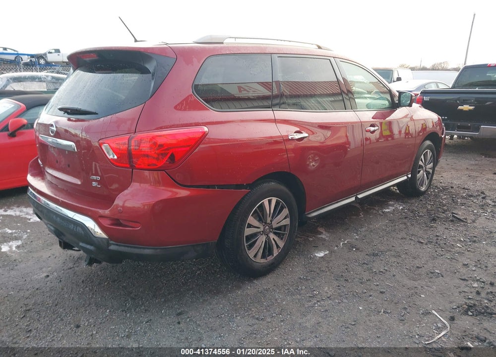 2017 NISSAN PATHFINDER SL VIN: 5N1DR2MM9HC685718