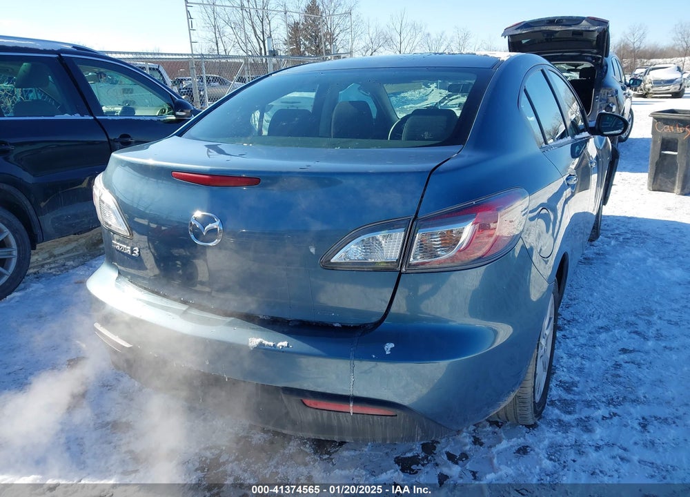 2010 MAZDA 3 I TOURING VIN: JM1BL1SFXA1205926