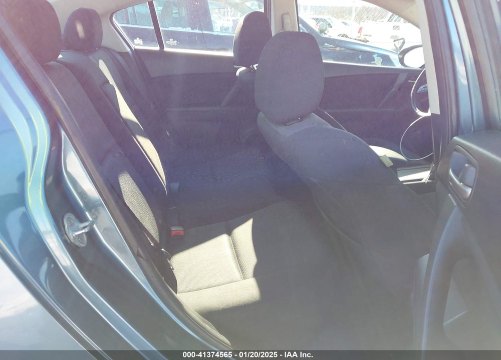2010 MAZDA 3 I TOURING VIN: JM1BL1SFXA1205926