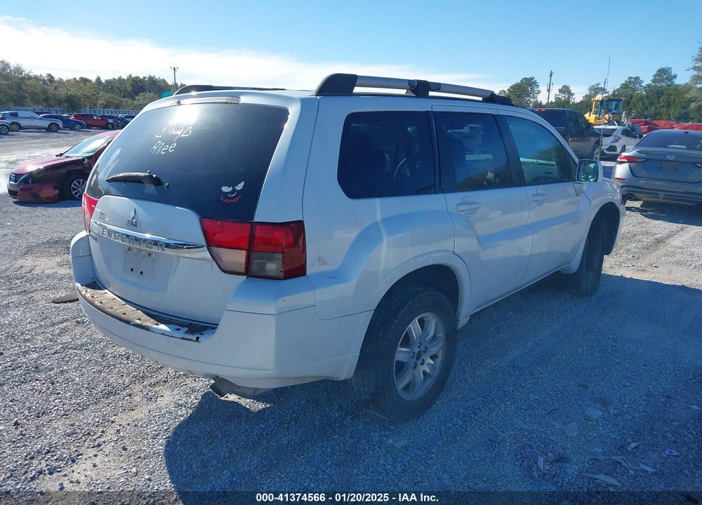 2011 MITSUBISHI ENDEAVOR VIN: 4A4JN2AS3BE033137