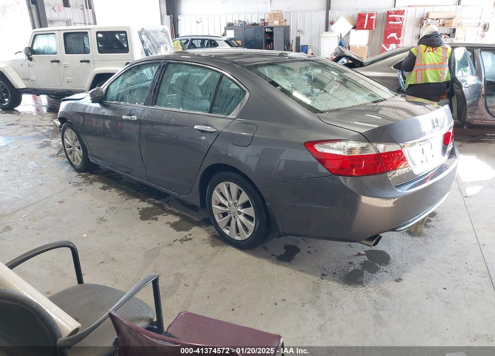 2014 HONDA ACCORD VIN: 1HGCR3F91EA027334