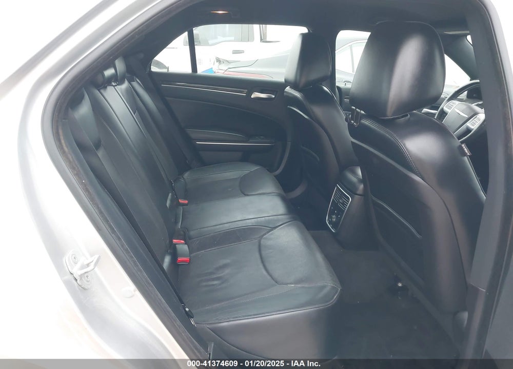 2012 CHRYSLER 300C VIN: 2C3CCAETXCH232719