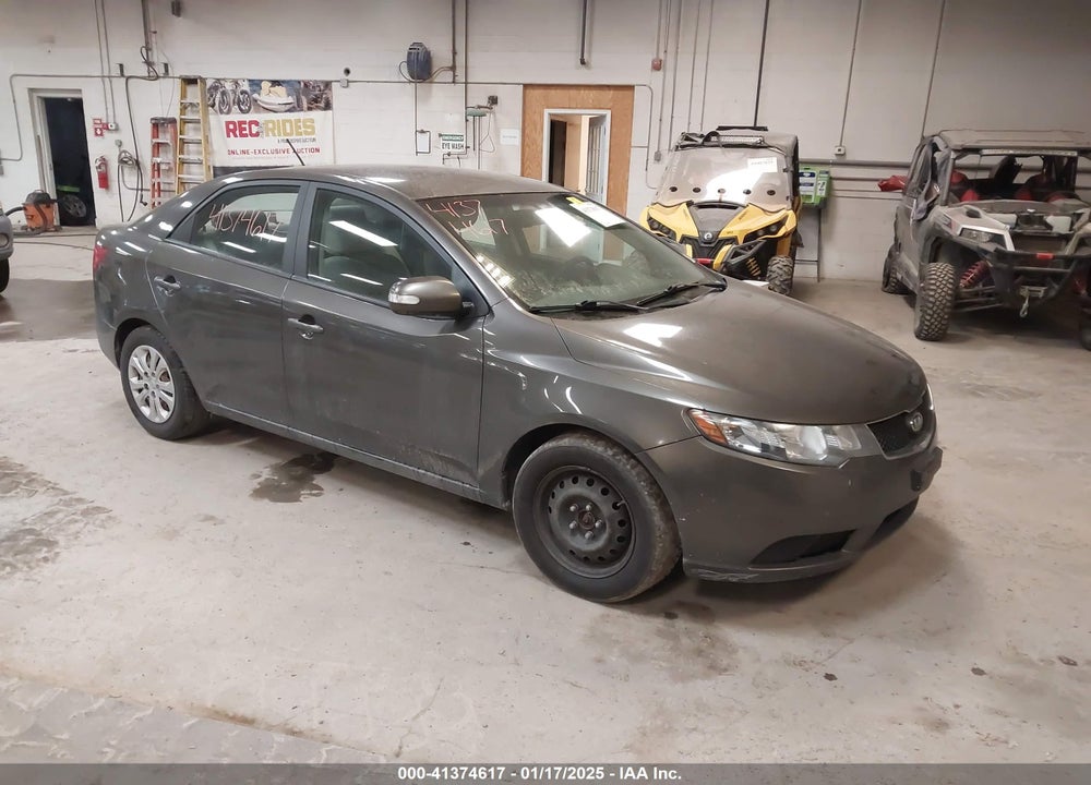 2010 KIA FORTE EX VIN: KNAFU4A21A5245607