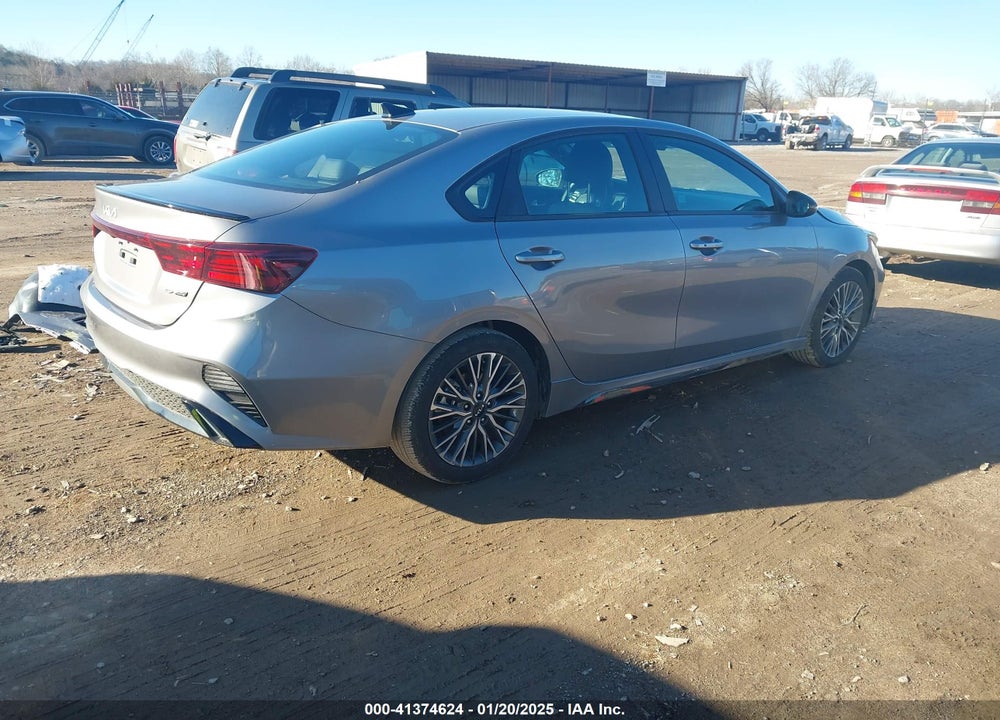 2024 KIA FORTE VIN: 3KPF54AD9RE690887