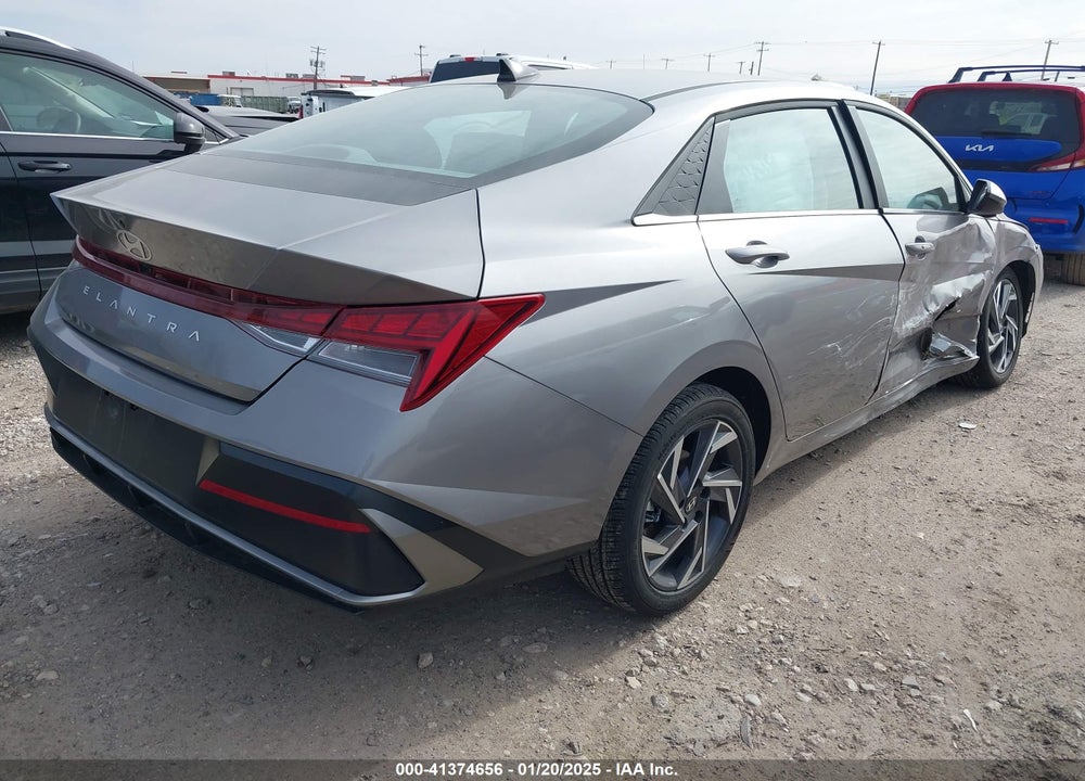 2025 HYUNDAI ELANTRA SEL CONVENIENCE VIN: KMHLS4DG7SU879025