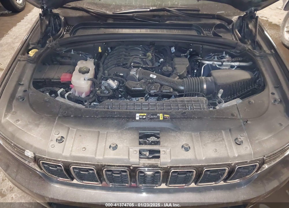 2024 JEEP GRAND CHEROKEE L VIN: 1C4RJKBG6R8549551