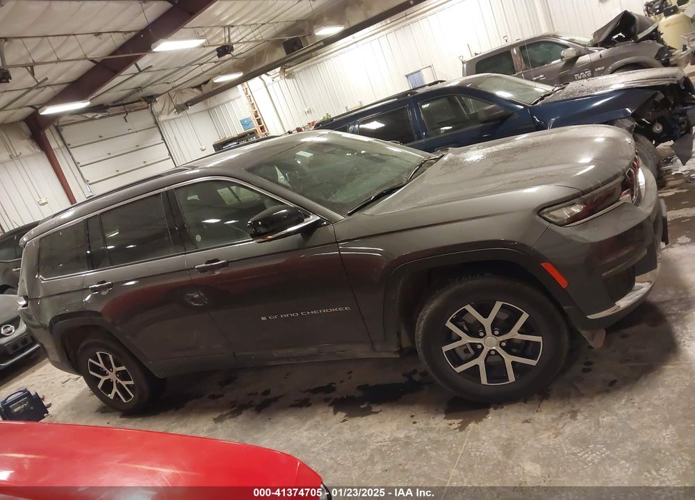 2024 JEEP GRAND CHEROKEE L VIN: 1C4RJKBG6R8549551