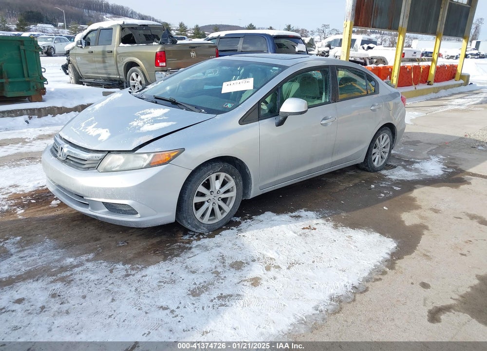 2012 HONDA CIVIC VIN: 2HGFB2F84CH602835
