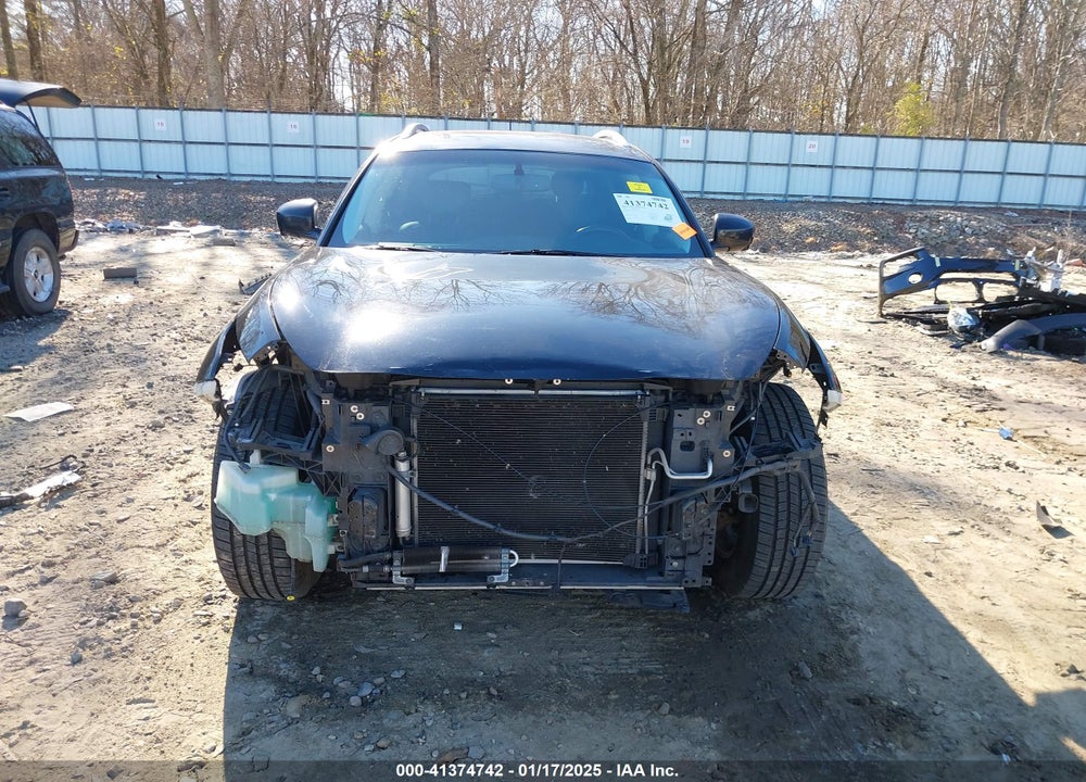 2009 INFINITI FX35 VIN: JNRAS18U89M103989