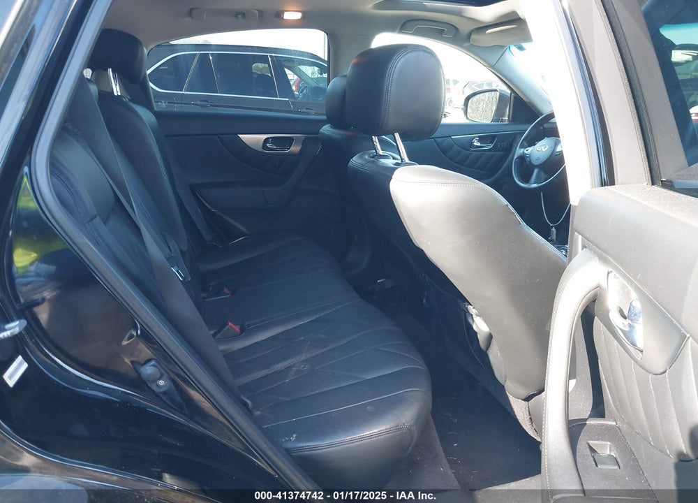 2009 INFINITI FX35 VIN: JNRAS18U89M103989