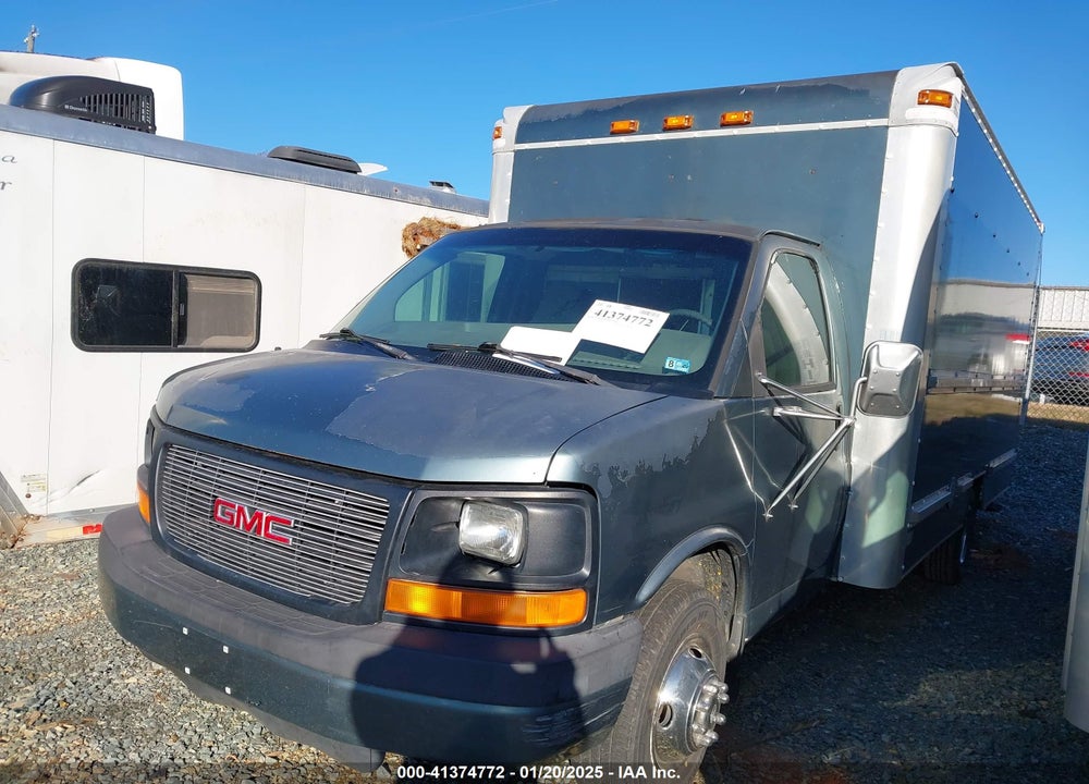 2003 GMC SAVANA CUTAWAY STANDARD W/C7A VIN: 1GDHG31U031900599