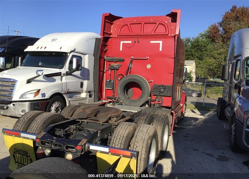 2018 PETERBILT 579 VIN: 1XPBDP9XXJD457736