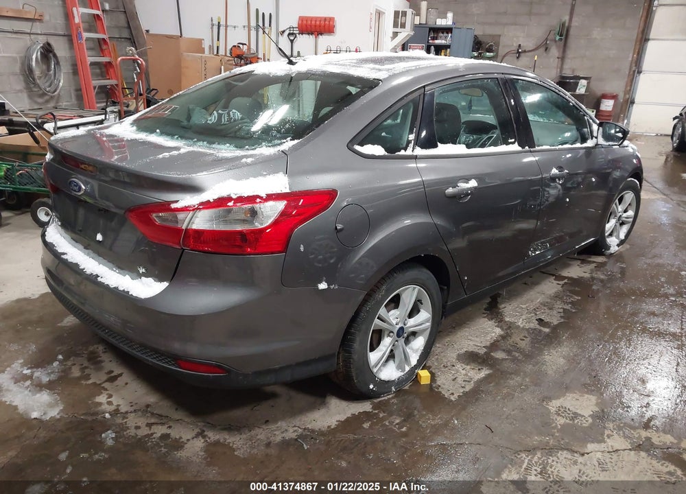 2014 FORD FOCUS VIN: 1FADP3F29EL339844