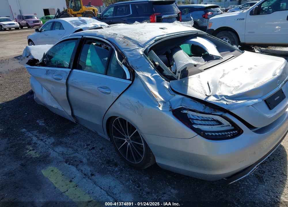 2021 MERCEDES-BENZ C 300 SEDAN VIN: W1KWF8DB7MR650647