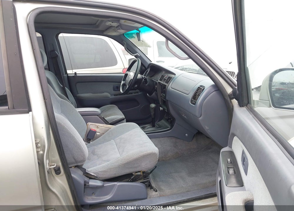 2000 TOYOTA 4RUNNER SR5 V6 VIN: JT3GN86RXY0140450