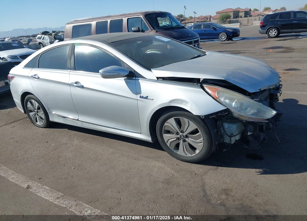 2015 HYUNDAI SONATA HYBRID LIMITED VIN: KMHEC4A43FA128933