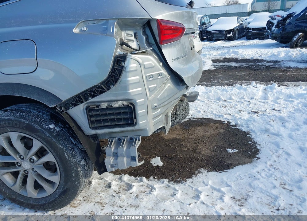 2020 HYUNDAI SANTA FE SE VIN: 5NMS2CADXLH272128
