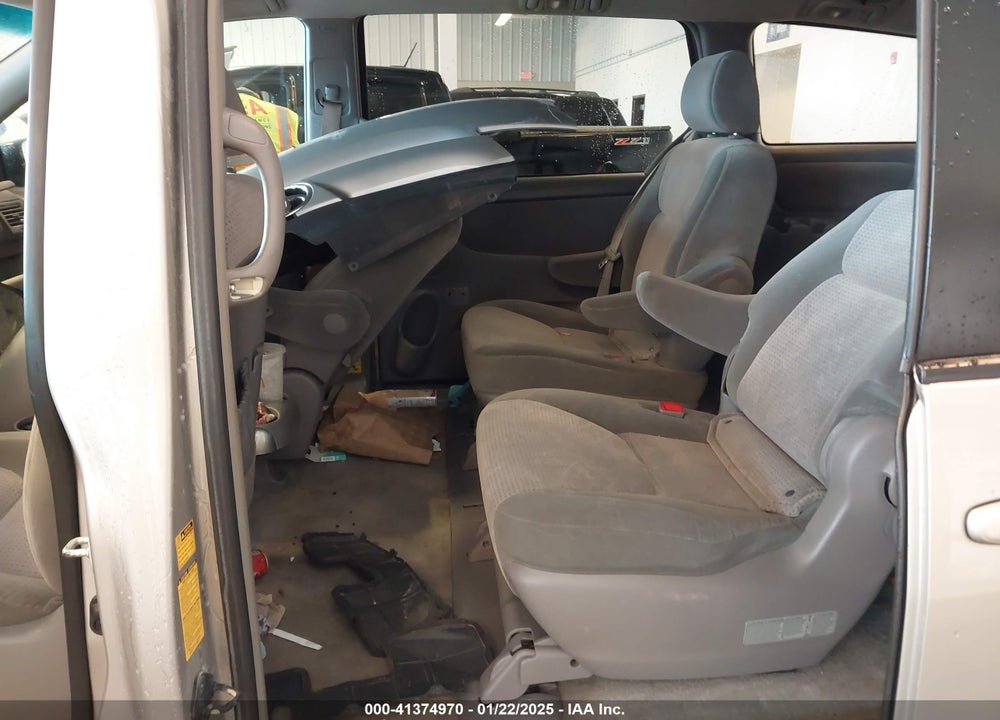 2008 TOYOTA SIENNA LE VIN: 5TDZK23C78S194022