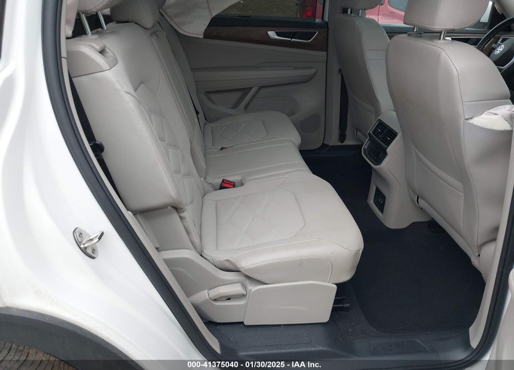 2024 VOLKSWAGEN ATLAS VIN: 1V2JR2CA1RC579472