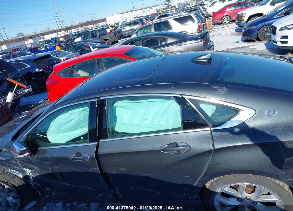 2019 CHEVROLET IMPALA VIN: 2G1105S3XK9142026