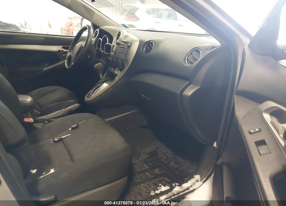 2009 PONTIAC VIBE VIN: 5Y2SM67079Z454888