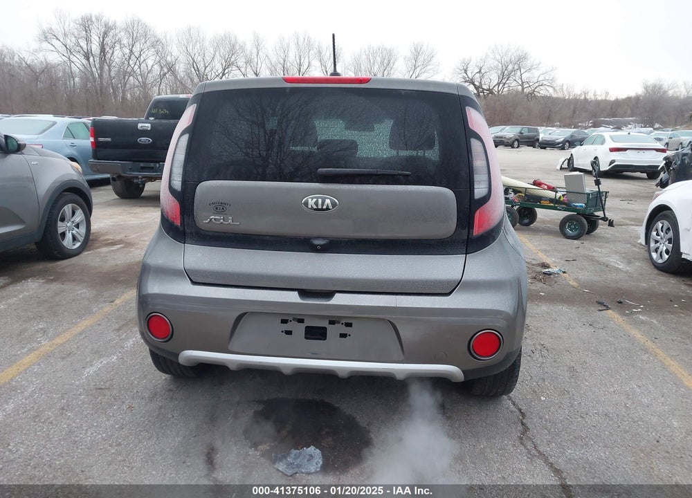 2017 KIA SOUL VIN: KNDJP3A58H7411127
