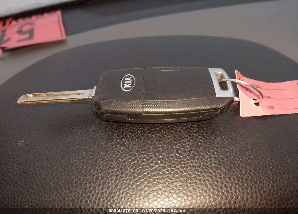 2017 KIA SOUL VIN: KNDJP3A58H7411127
