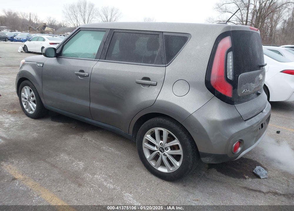 2017 KIA SOUL VIN: KNDJP3A58H7411127