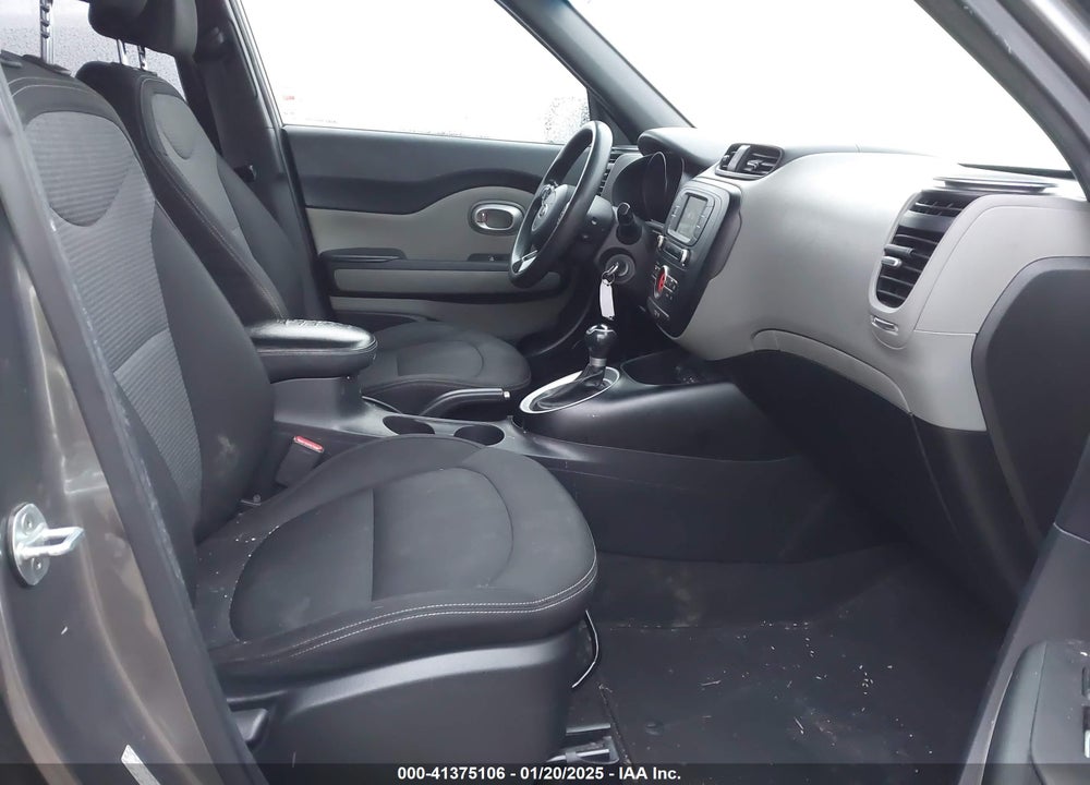 2017 KIA SOUL VIN: KNDJP3A58H7411127