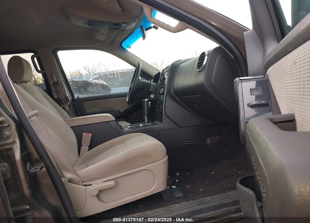 2008 FORD EXPLORER XLT VIN: 1FMEU73E78UB12160