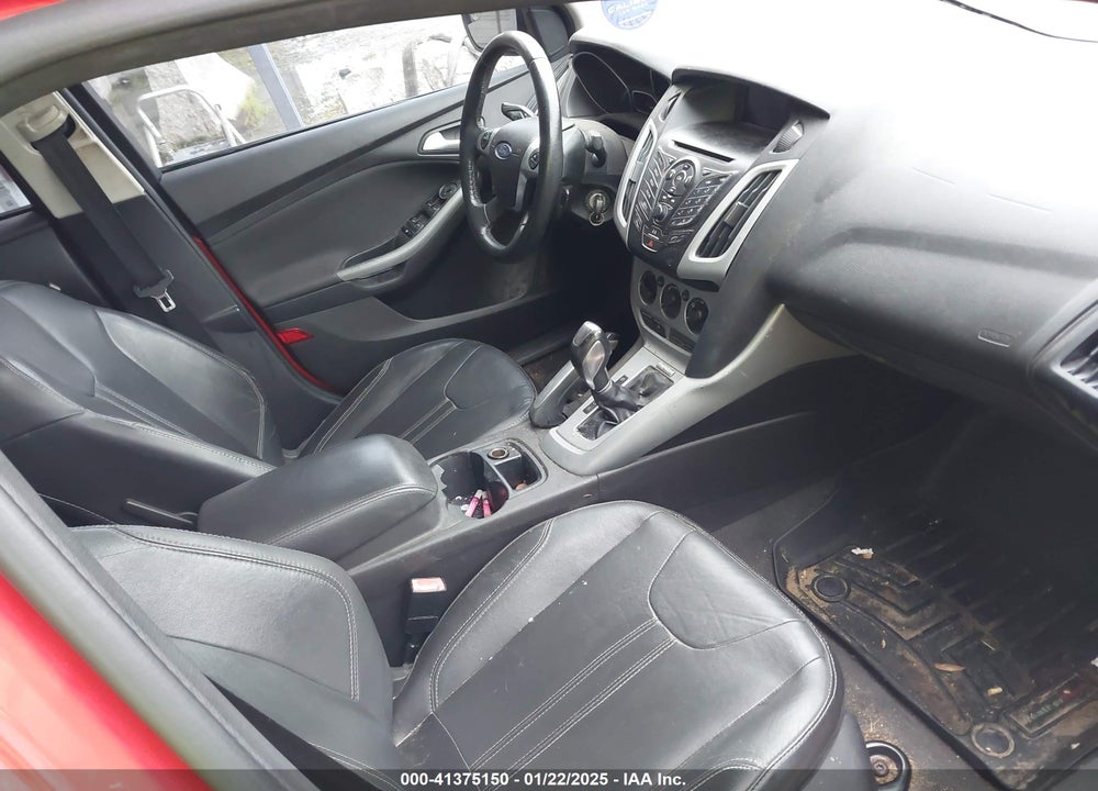 2013 FORD FOCUS VIN: 1FADP3F29DL265565