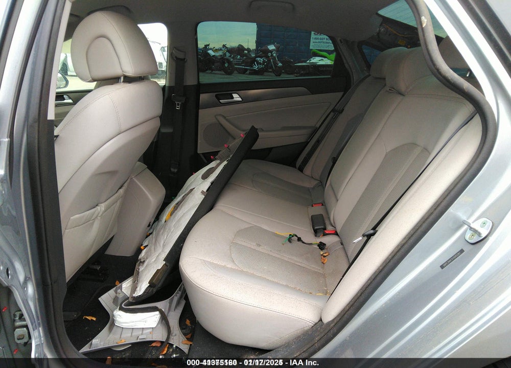 2015 HYUNDAI SONATA VIN: 5NPE34AF1FH045287