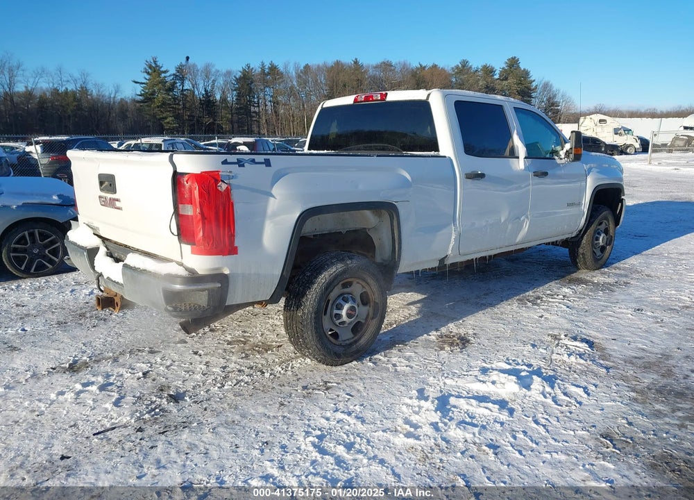 2015 GMC SIERRA 2500HD VIN: 1GT12XEGXFF676457