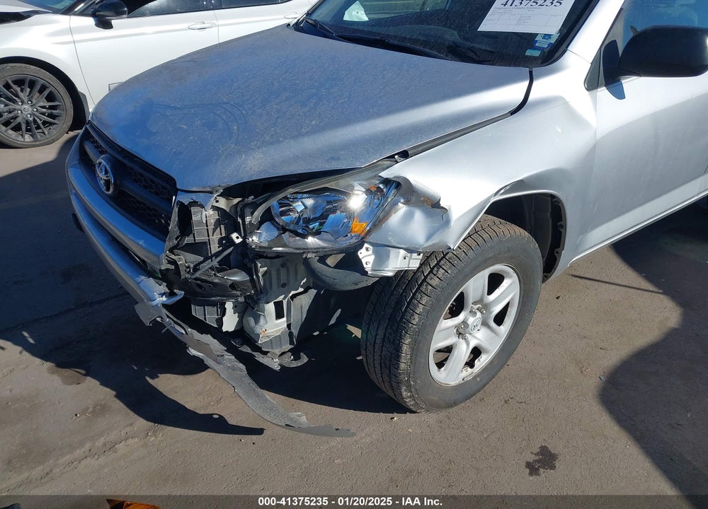 2011 TOYOTA RAV4 VIN: 2T3BF4DV6BW108285