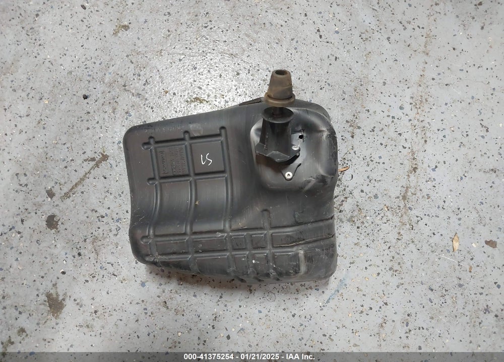 2010 FORD ESCAPE XLT VIN: 1FMCU9D76AKD09082