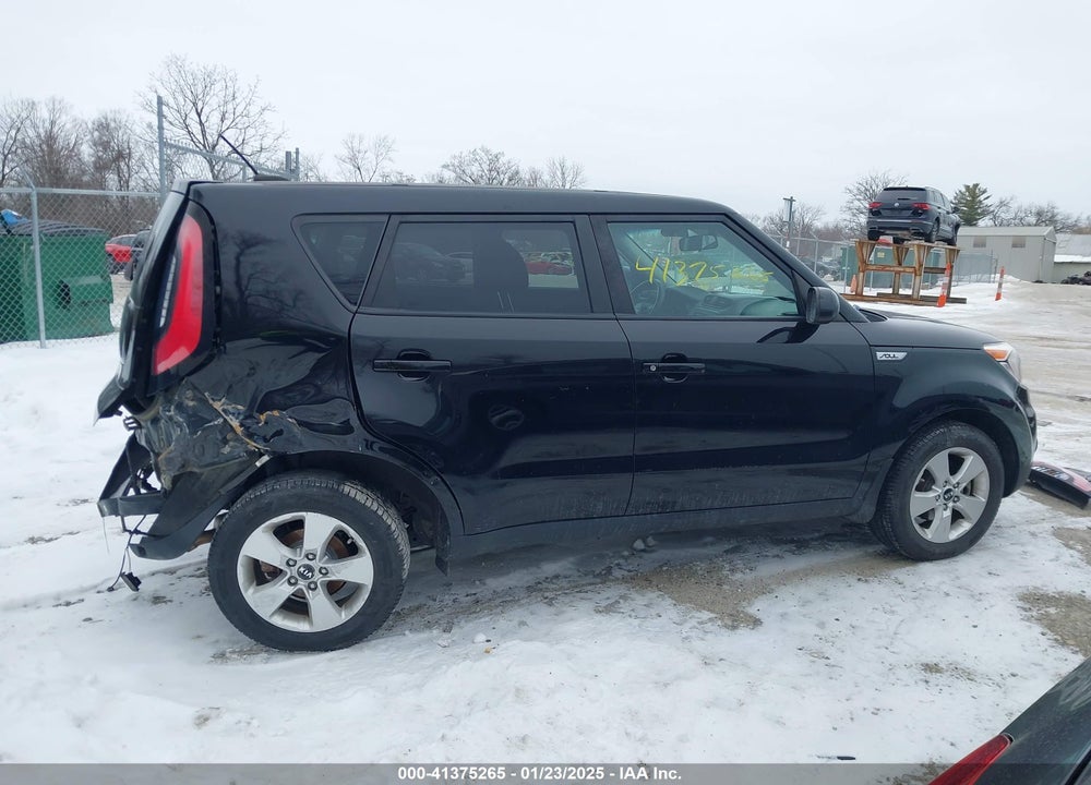 2017 KIA SOUL VIN: KNDJN2A28H7495584