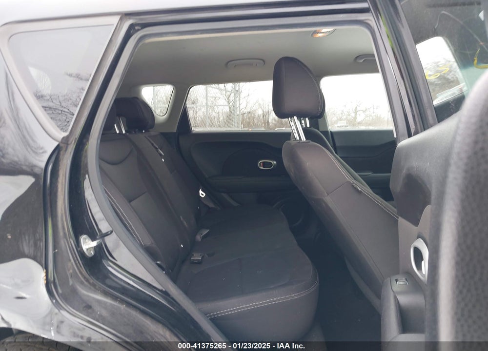 2017 KIA SOUL VIN: KNDJN2A28H7495584