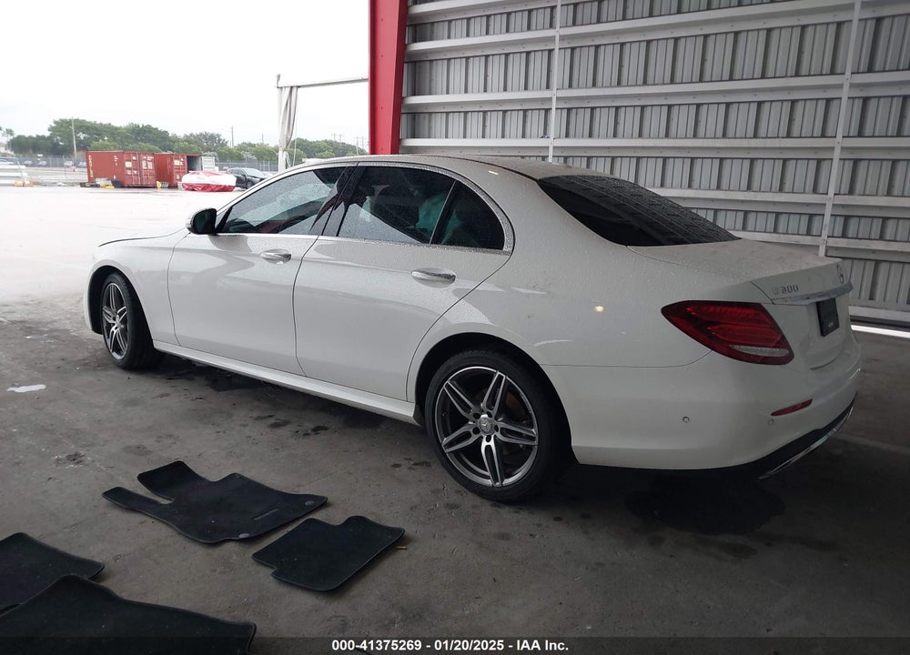 2017 MERCEDES-BENZ E VIN: WDDZF4JB1HA171106