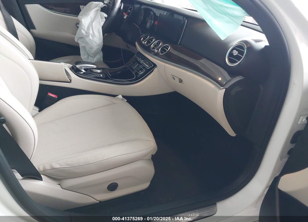 2017 MERCEDES-BENZ E VIN: WDDZF4JB1HA171106