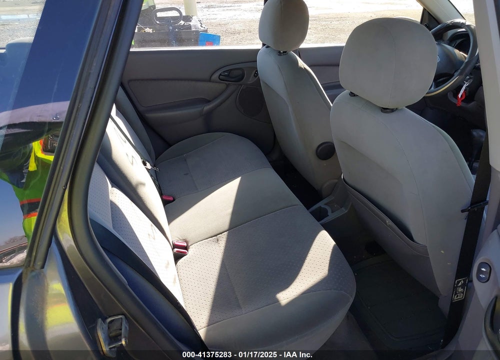 2003 FORD FOCUS SE/ZTW VIN: 1FAFP36343W292333