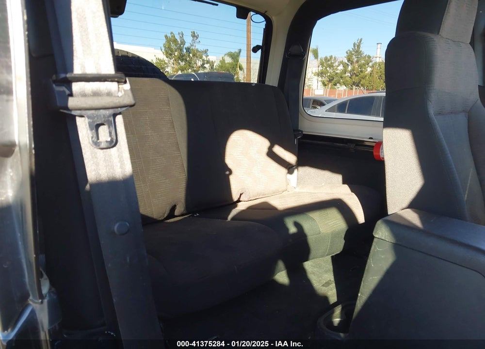 2004 JEEP WRANGLER SPORT VIN: 1J4FA49S84P701508