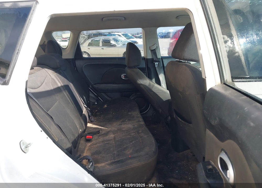 2014 KIA SOUL VIN: KNDJN2A22E7717693